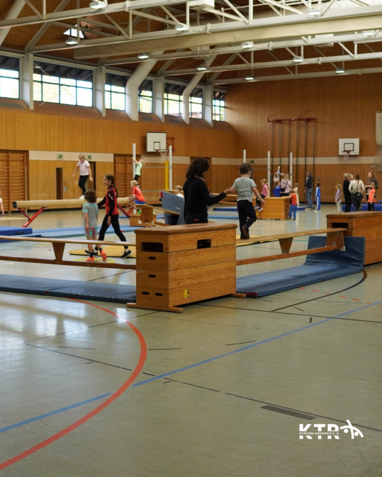 Bewegungswelt begeistert rund 50 Kinder in Naumburg
